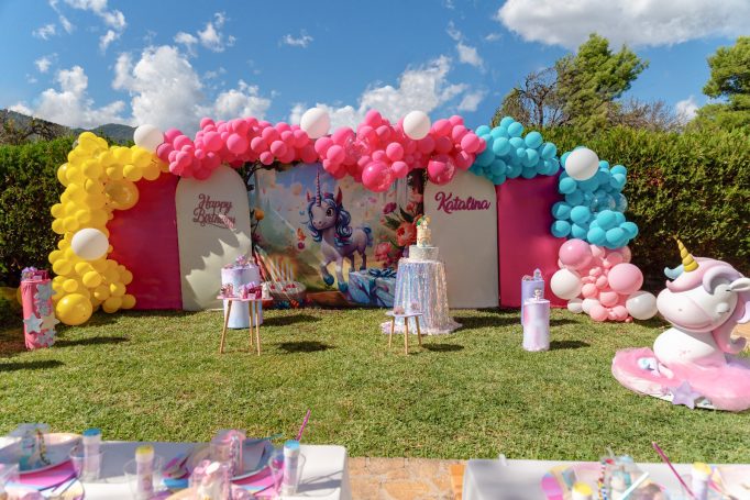 Colorful unicorn birthday party setup in Mallorca